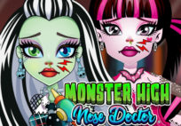 Monster High Nose Doctor