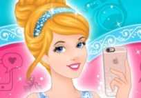 Princess Selfie Lover